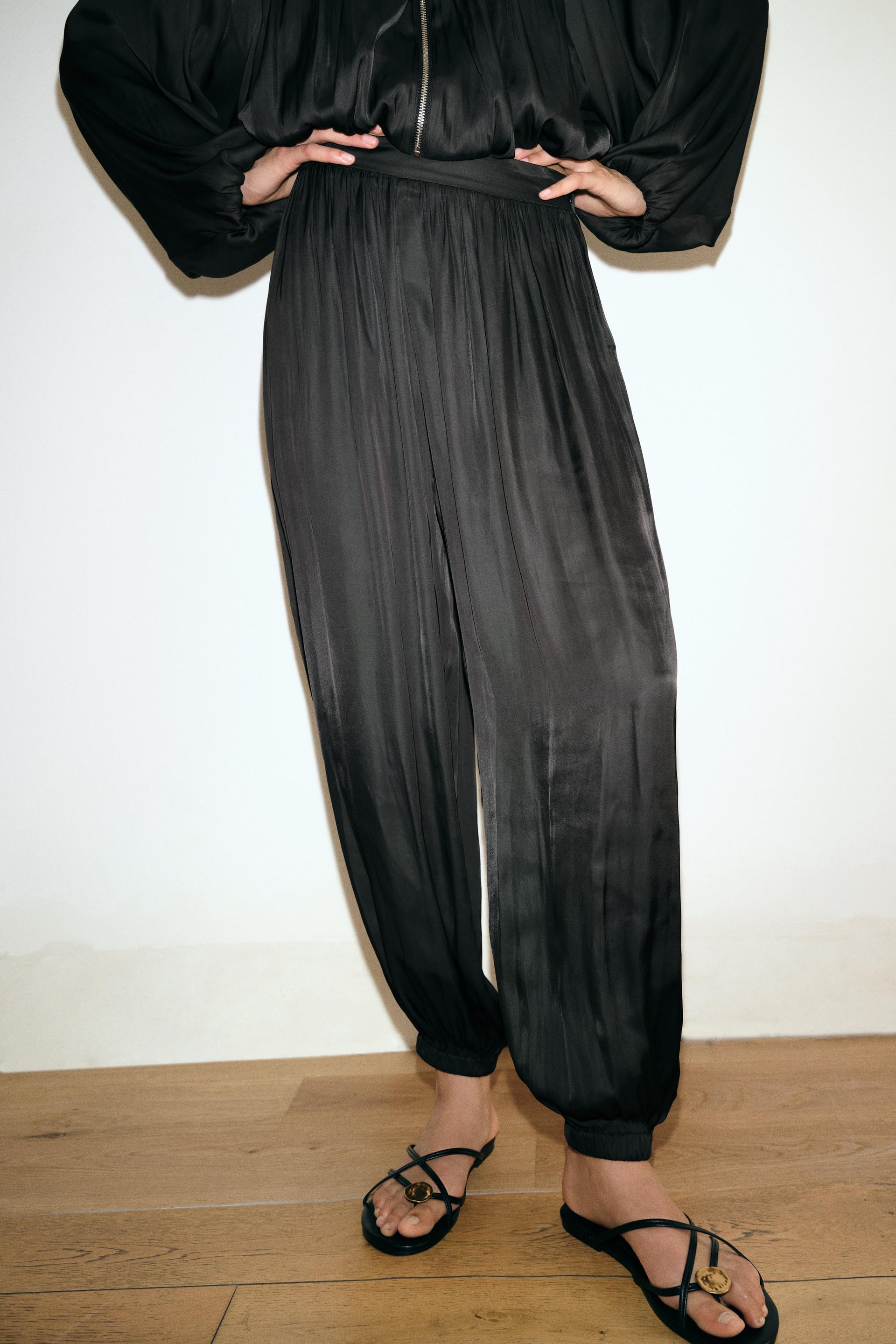 #242524, Noir