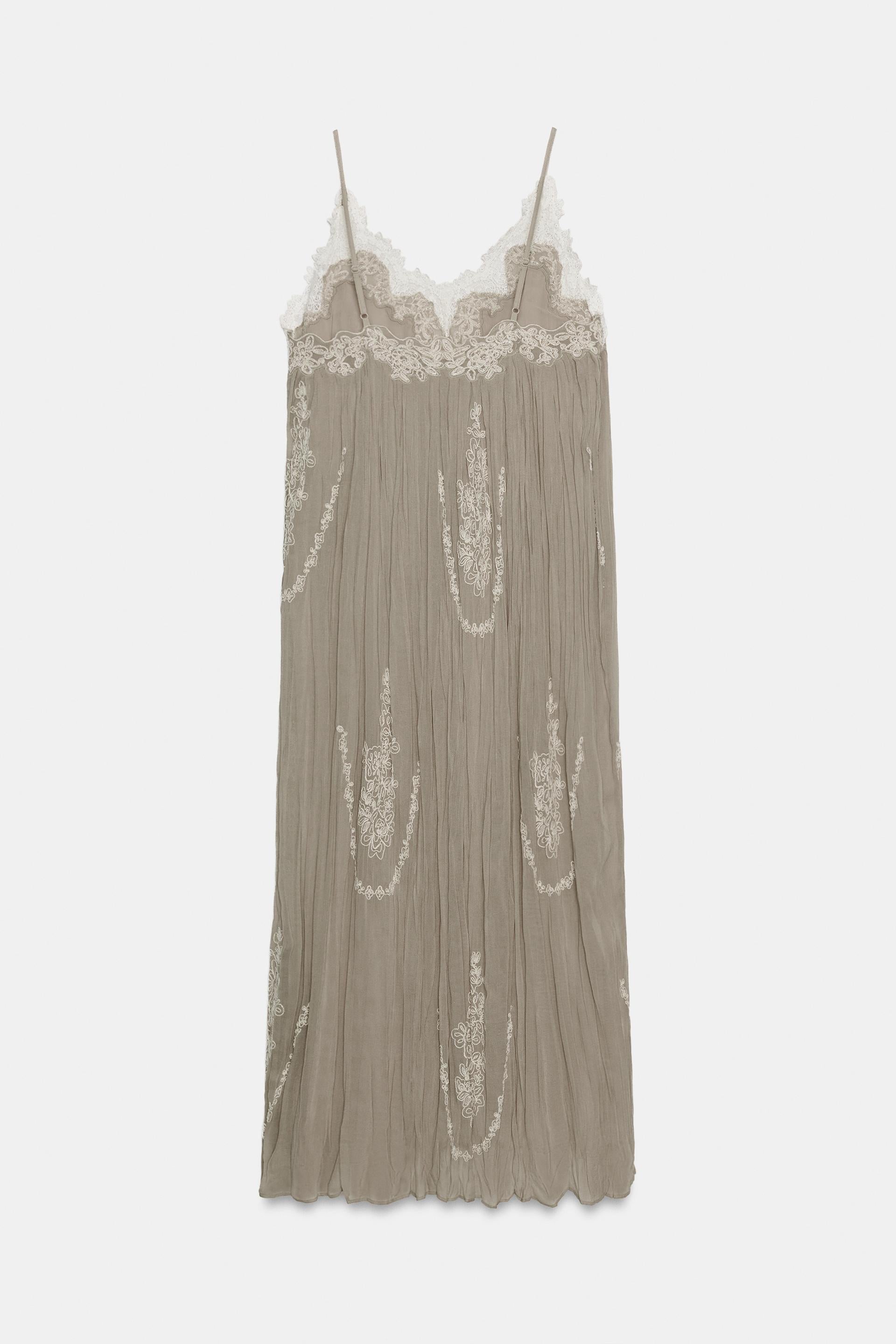 #E1D1CF, Gris / Beige